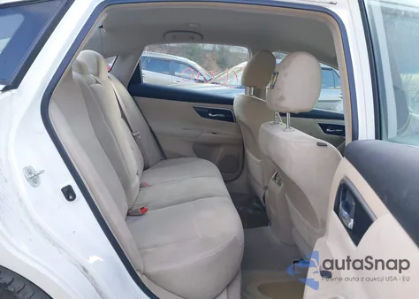 2013 Nissan Altima 2.5 Sv z USA, uszkodzony, nr VIN 1N4AL3AP8DC907520